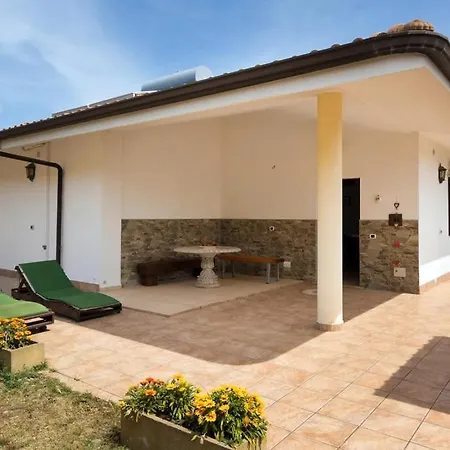 Limone Auf Olivenhain, Smartworking Villa Gonnesa